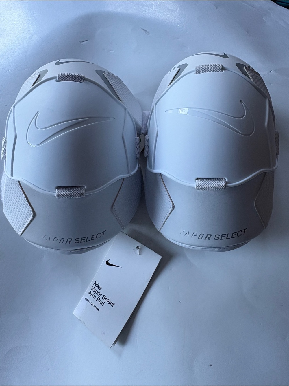 Nike Vapor Select Lacrosse Adult Large Arm Pads $90 Retail New